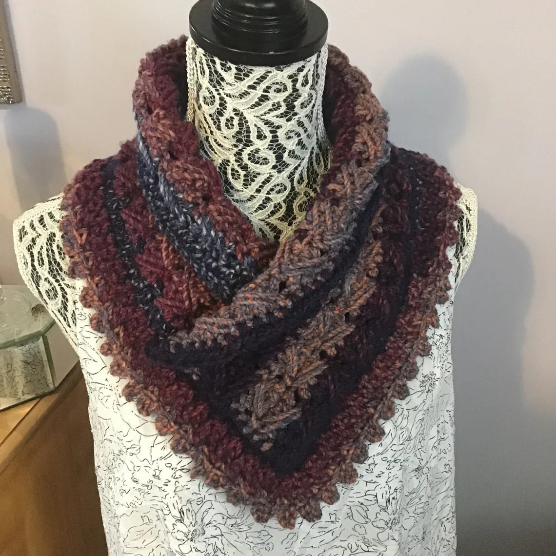 Chloe Neck warmer crochet pattern