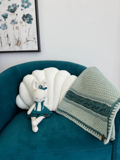 The Esme Blanket Crochet Pattern
