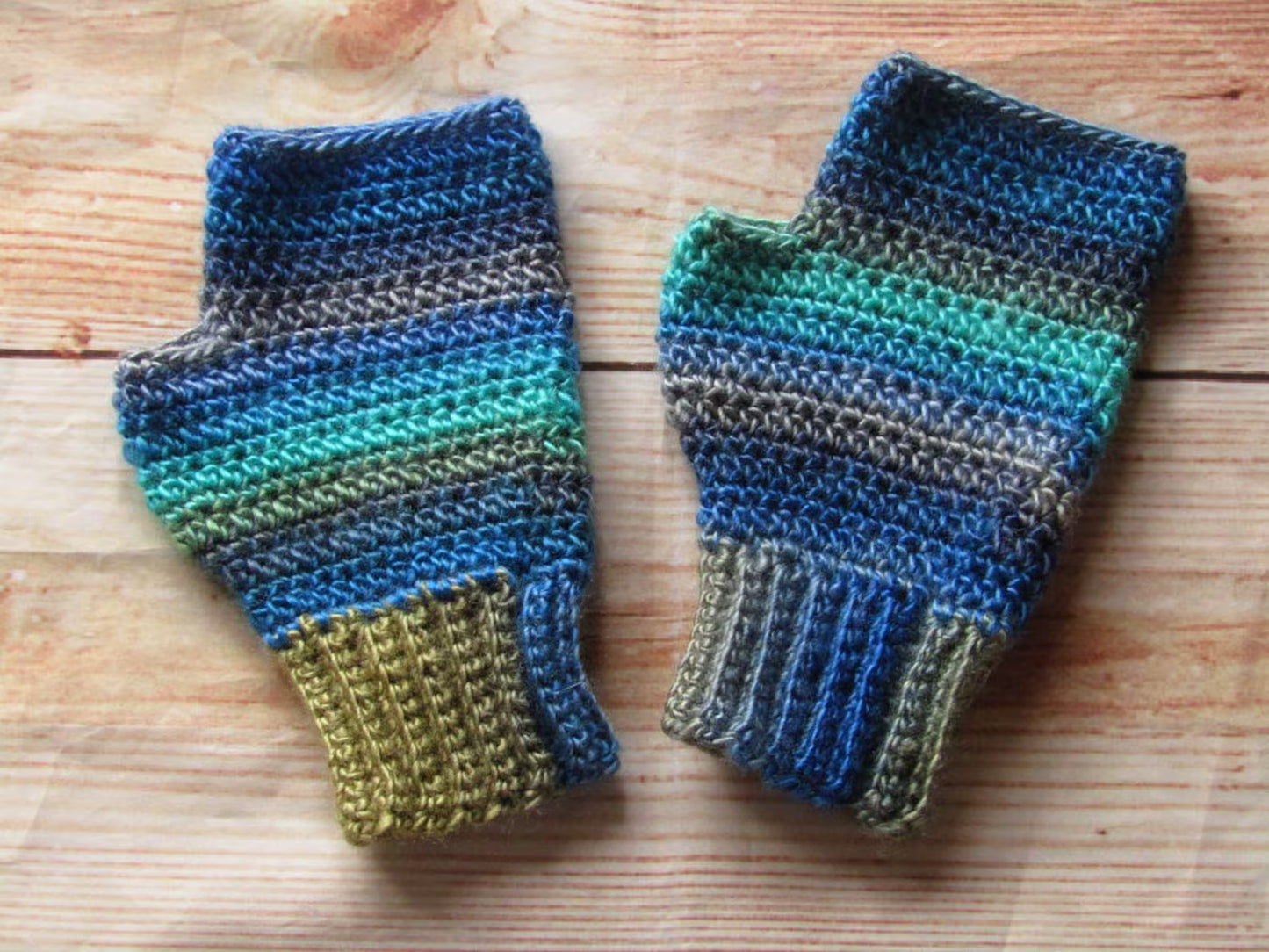 Fingerless Gloves Crochet Pattern