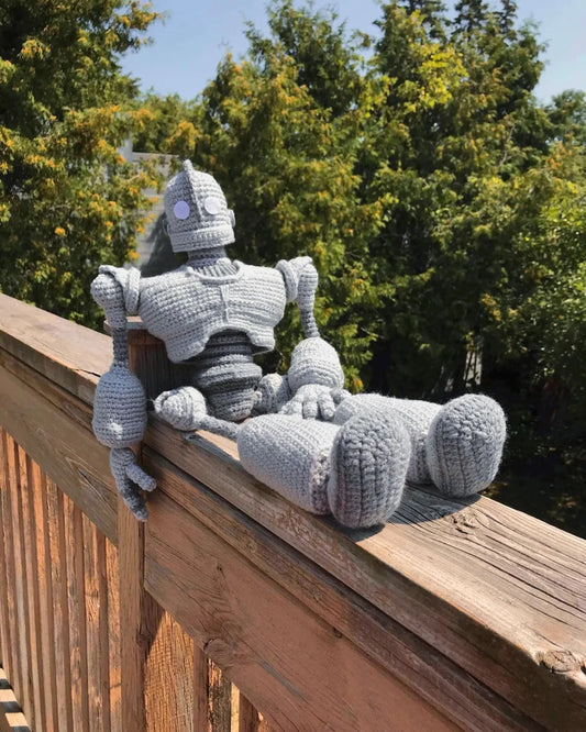 Iron Giant Crochet Pattern