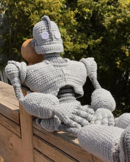 Iron Giant Crochet Pattern
