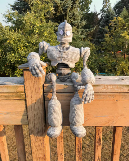 Iron Giant Crochet Pattern
