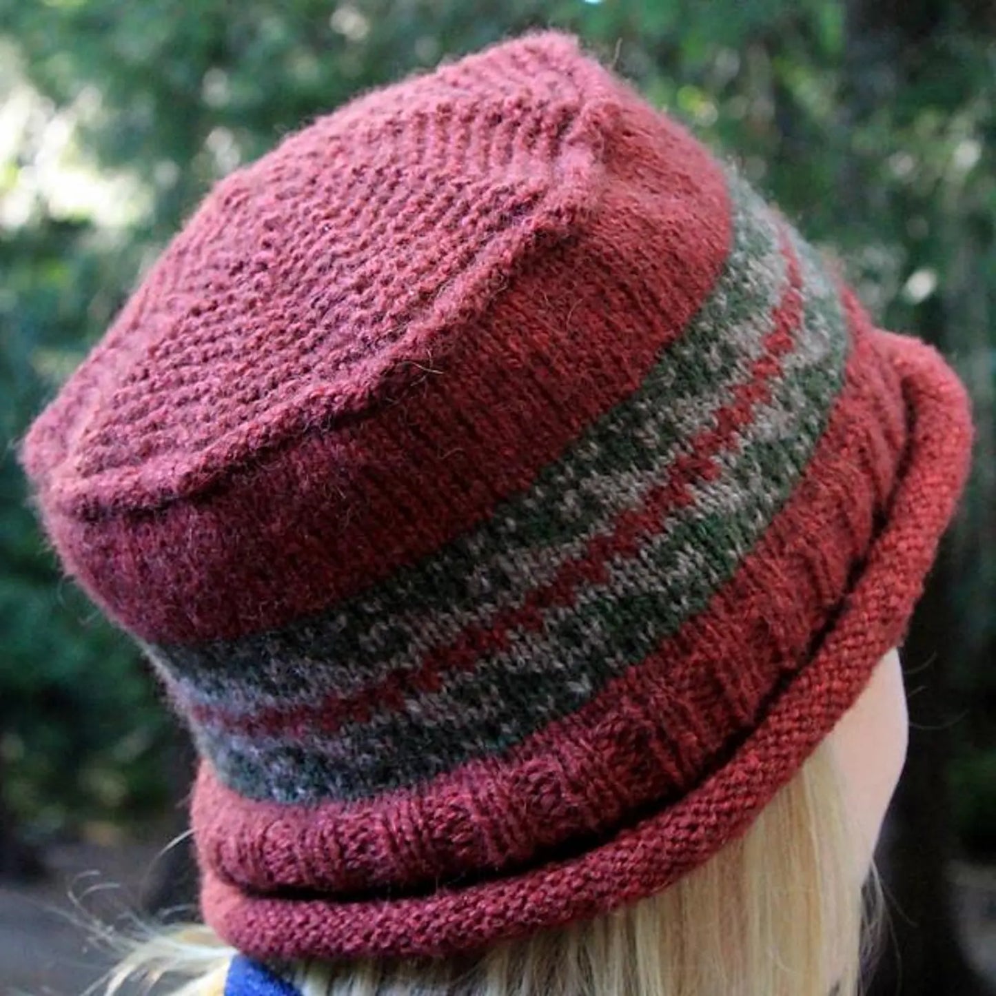 Brimmed Hat Knitting Pattern