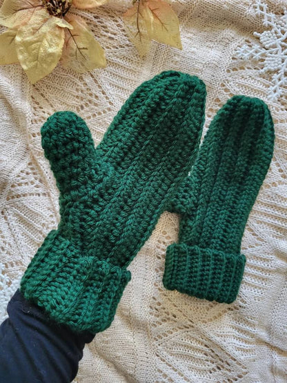 Ribbed Crochet Mittens Pattern