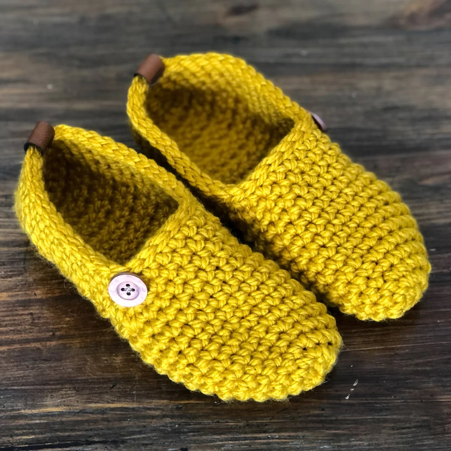 Retro Crochet Slipper Pattern