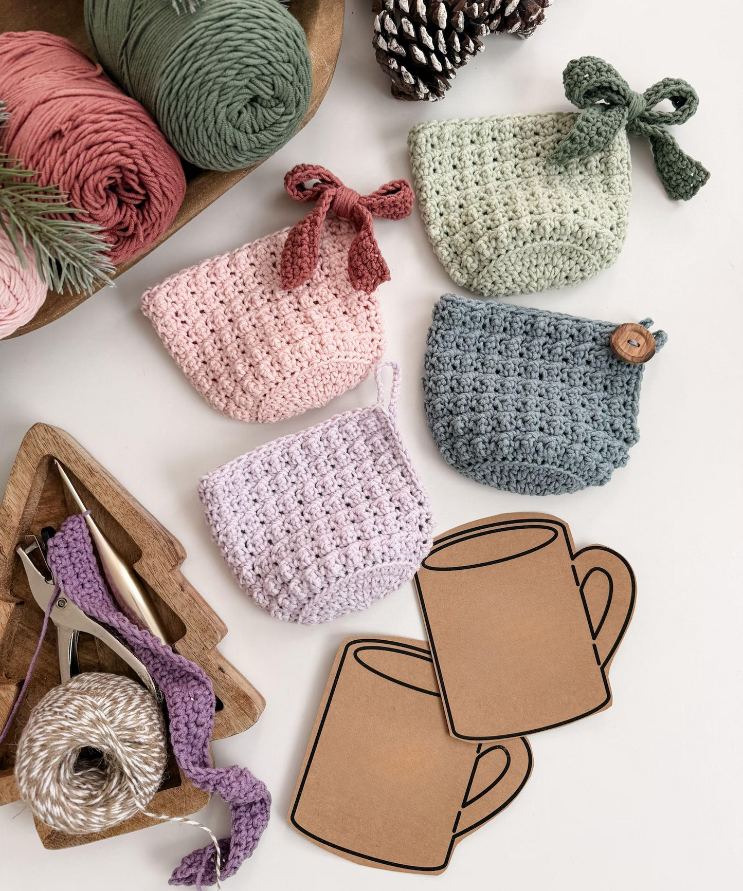 Winterberry Mug Cozy Crochet Pattern