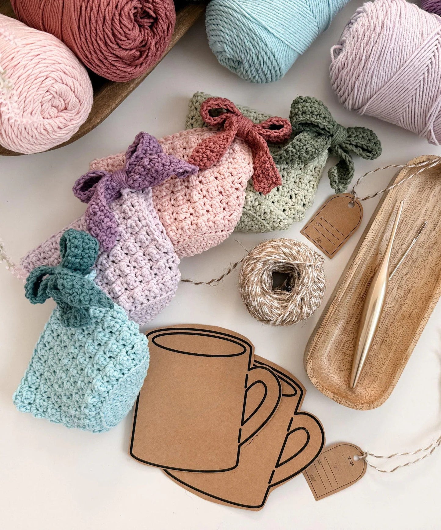 Winterberry Mug Cozy Crochet Pattern