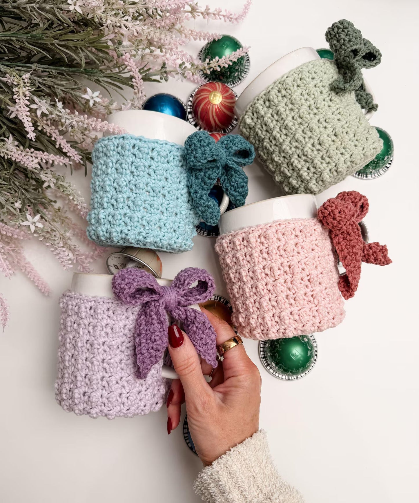 Winterberry Mug Cozy Crochet Pattern