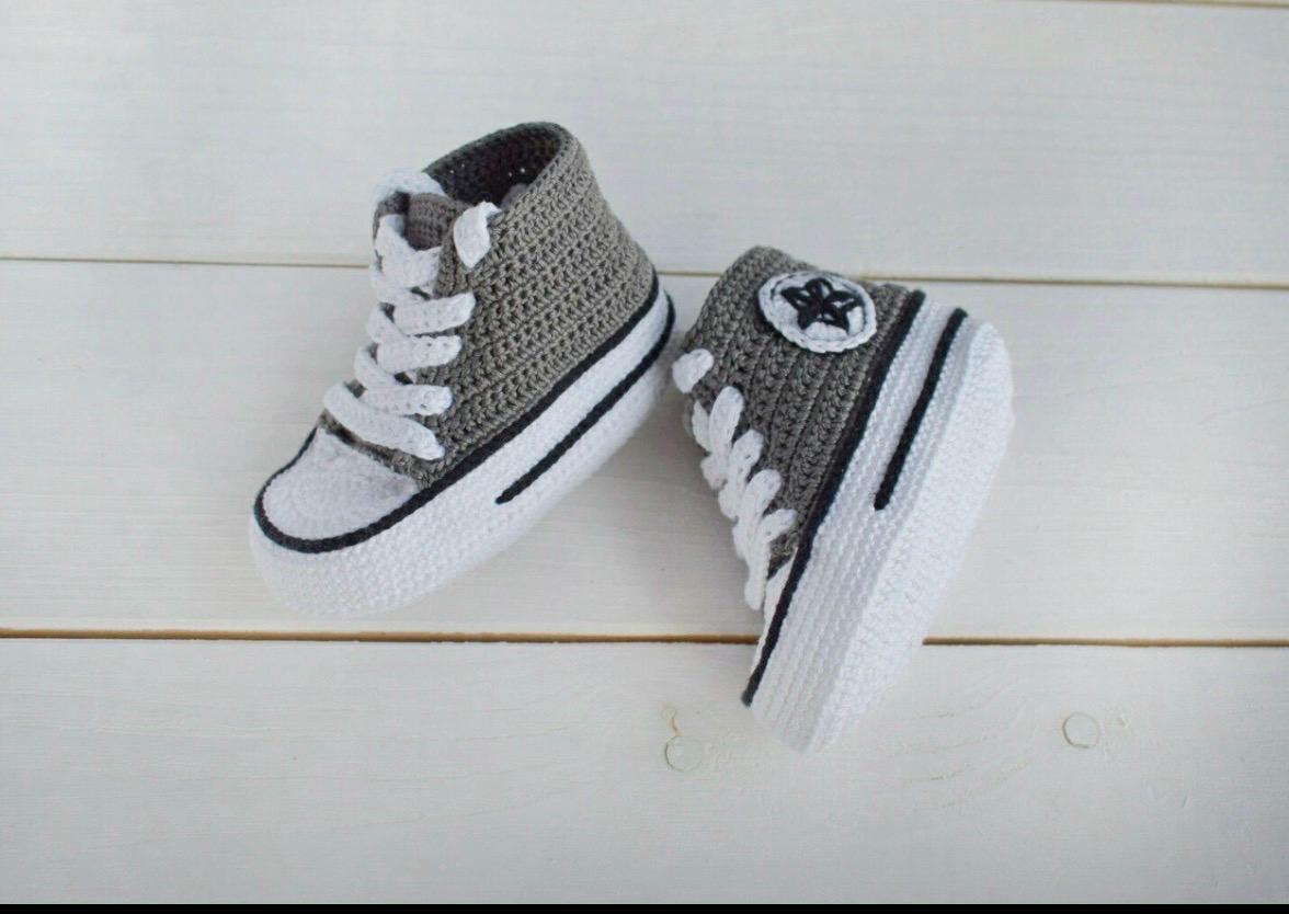 Converse Baby Booties Crochet Pattern