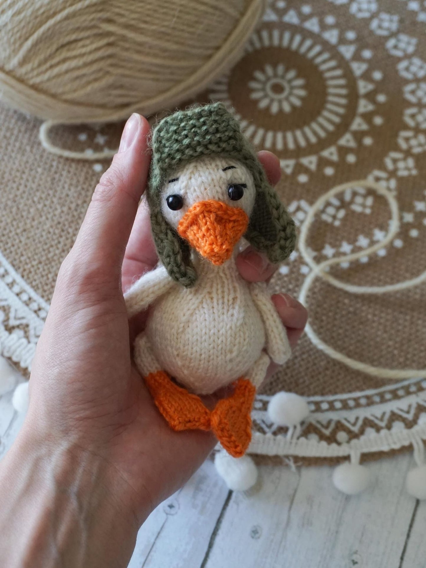 Tiny Goose Knitting Pattern