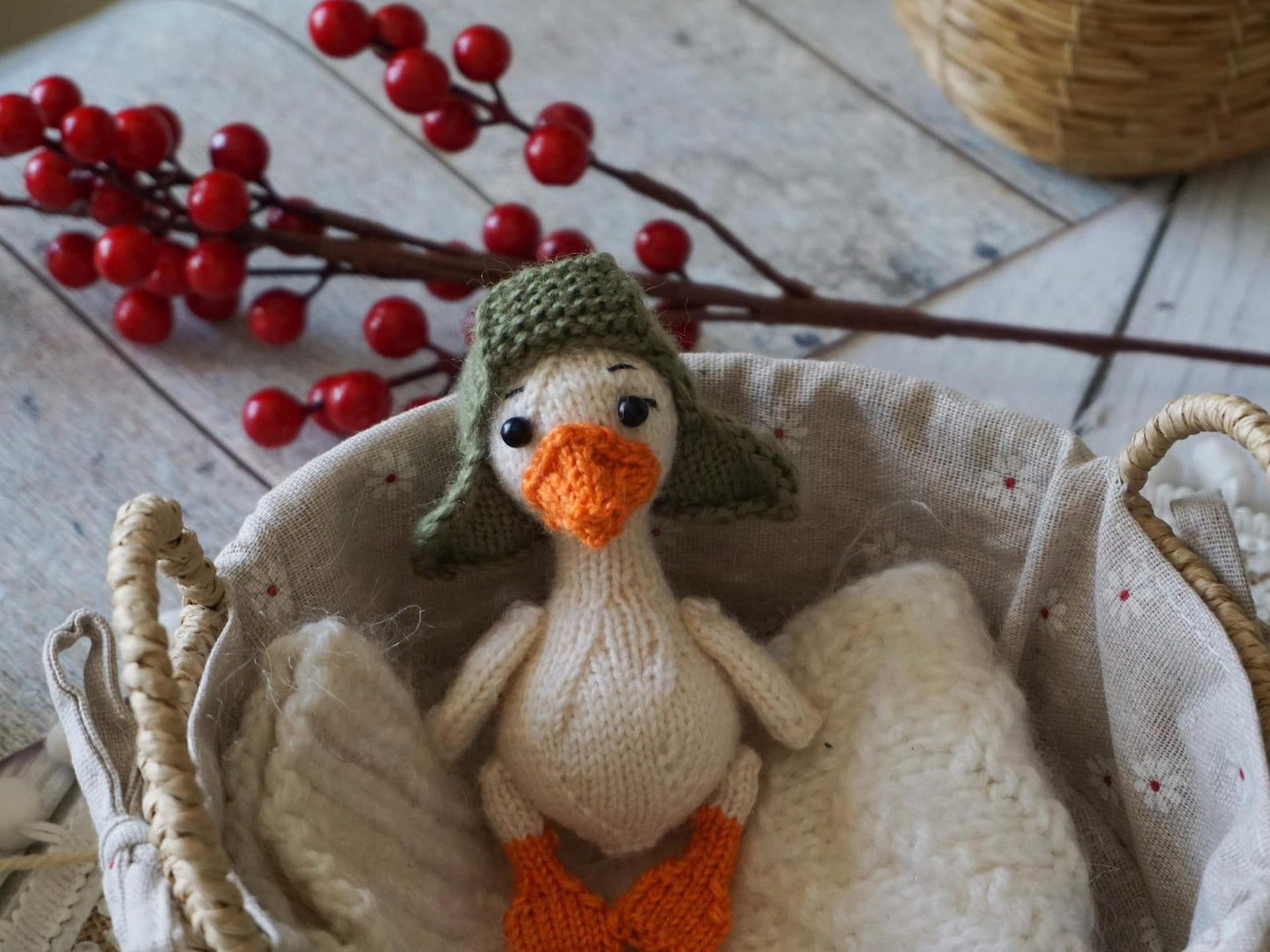 Tiny Goose Knitting Pattern