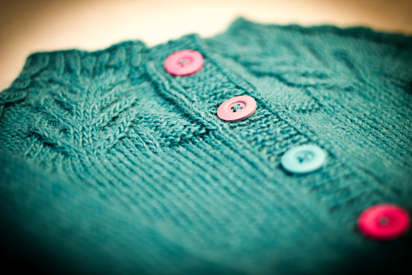 Bold Cables Cardigan Knitting Pattern